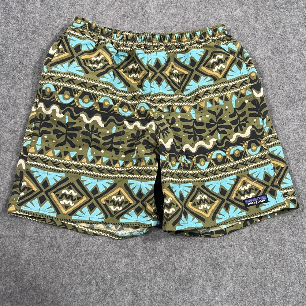 Patagonia Mangrove Tiki Palo Green 6" Long Baggies Athletic Shorts Men's Size M